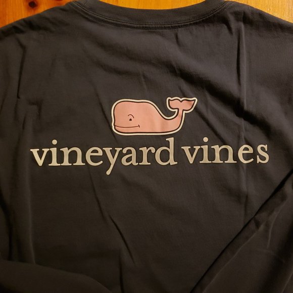 EUC Men's Vineyard Vines long sleeve whale pocket-shirt - Picture 6 of 9